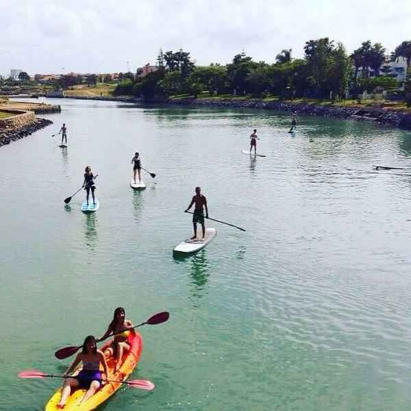 La-crique-surf-shop-amp-school